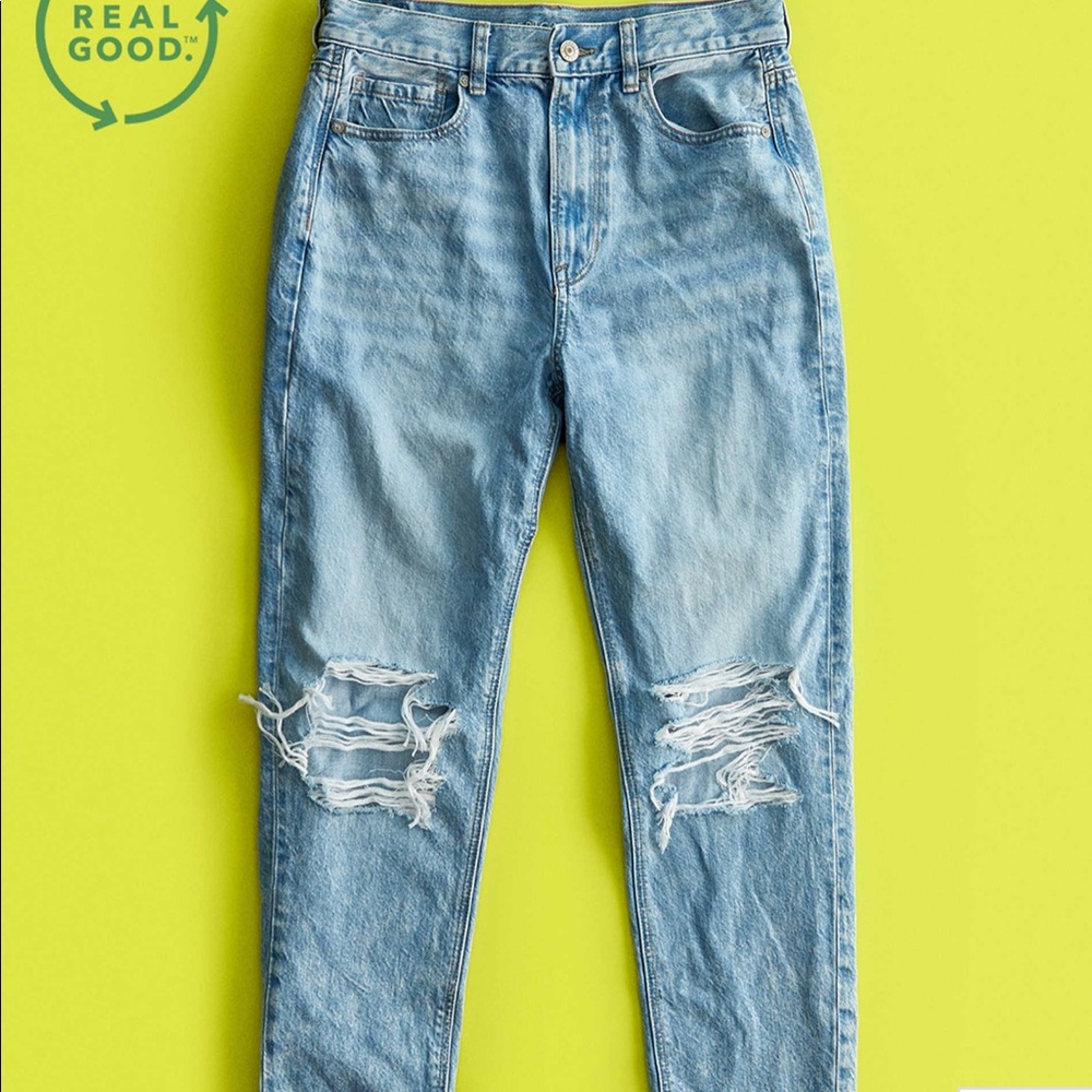 American eagle mom jeans